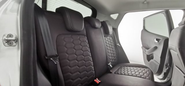 FORD Fiesta usata, con Specchietti laterali elettrici