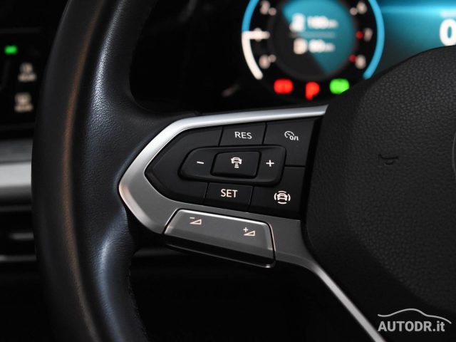 VOLKSWAGEN Golf usata, con Controllo elettronico della corsia