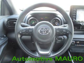 TOYOTA Yaris usata, con Specchietti laterali elettrici