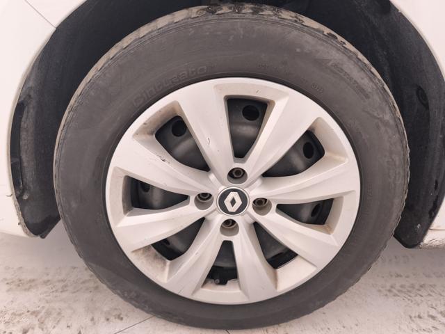 RENAULT Clio usata, con Climatizzatore