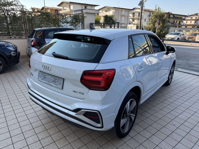 AUDI Q2 usata, con Autoradio