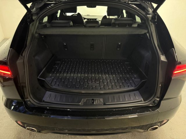 JAGUAR E-Pace usata, con Chiusura centralizzata