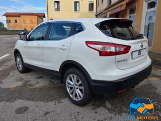 NISSAN Qashqai usata, con Autoradio