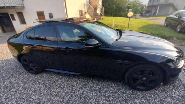 JAGUAR XE usata, con Cerchi in lega