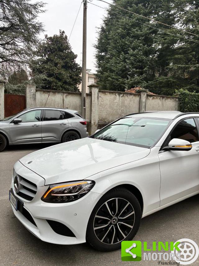 MERCEDES-BENZ C 220 usata, con Cerchi in lega