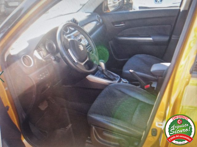SUZUKI Vitara usata, con Autoradio
