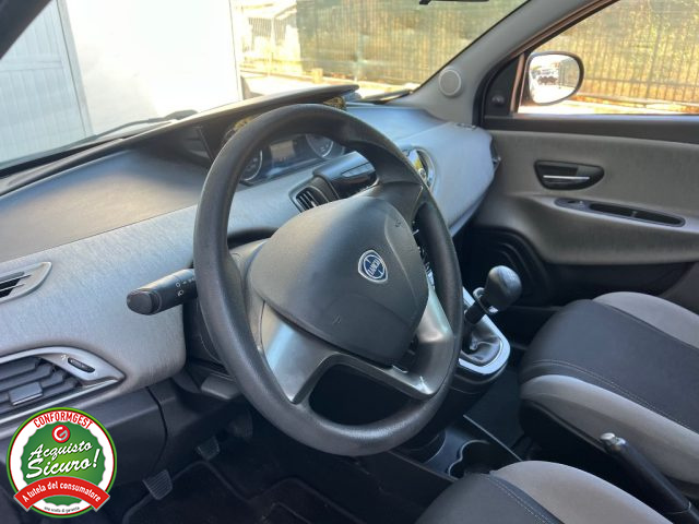 LANCIA Ypsilon usata, con Boardcomputer