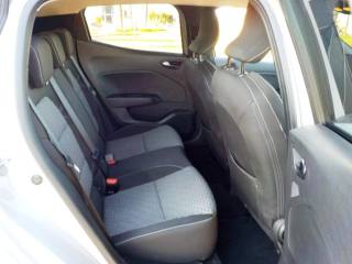 RENAULT Clio usata, con Sensori di parcheggio posteriori