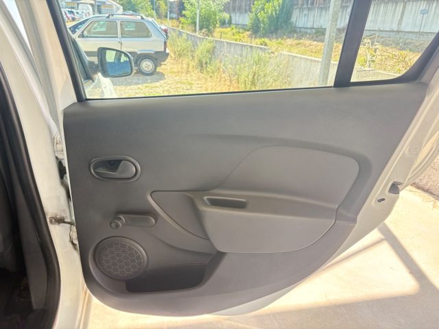 DACIA Logan usata, con Bracciolo
