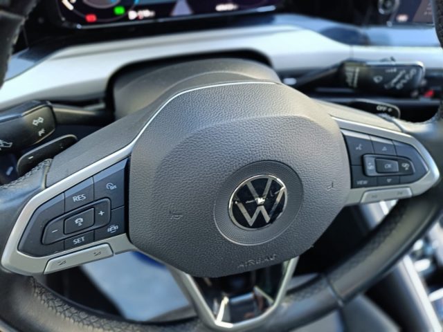 VOLKSWAGEN Golf usata, con ESP