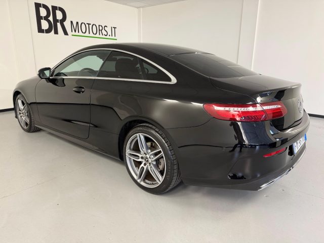 MERCEDES-BENZ E 220 usata, con Cerchi in lega