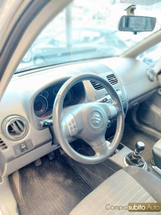SUZUKI SX4 usata, con Cerchi in lega