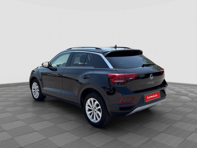 VOLKSWAGEN T-Roc usata 2
