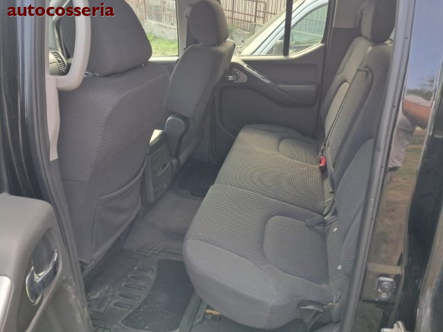 NISSAN Navara usata, con Autoradio