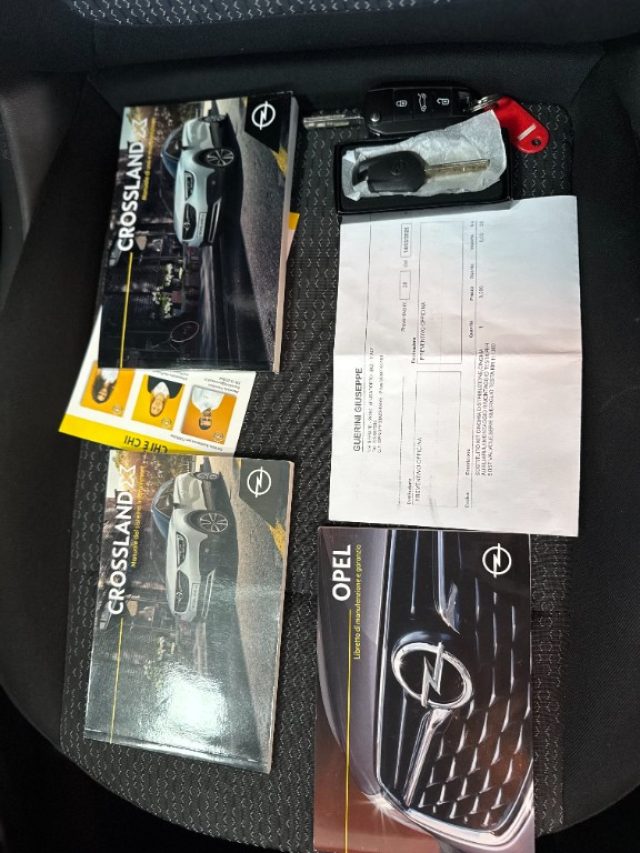 OPEL Crossland X usata, con Specchietti laterali elettrici