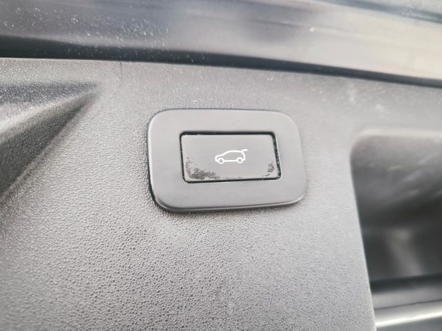 LAND ROVER Discovery Sport usata, con Controllo trazione