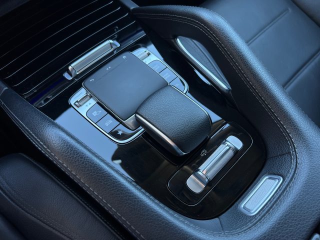 MERCEDES-BENZ GLE 300 usata, con Regolazione elettrica sedili
