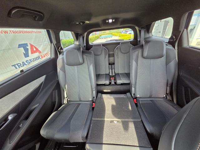 PEUGEOT 5008 usata, con Specchietti laterali elettrici