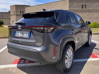 TOYOTA Yaris Cross usata, con Controllo automatico clima
