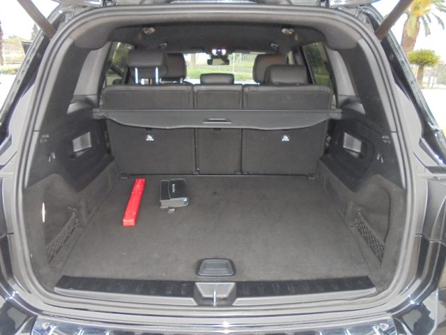 MERCEDES-BENZ GLB 200 usata, con Servosterzo