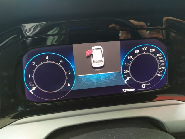 VOLKSWAGEN Golf usata, con Controllo trazione