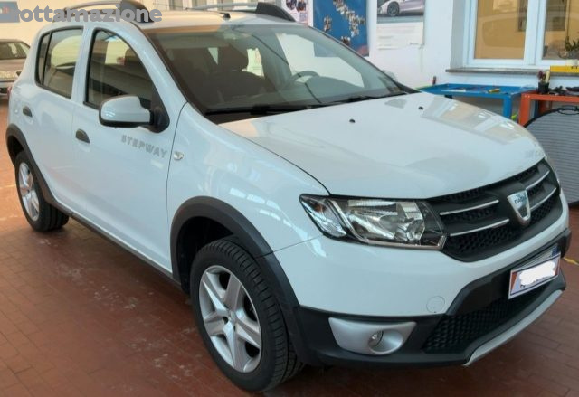 DACIA Sandero usata, con Airbag Passeggero