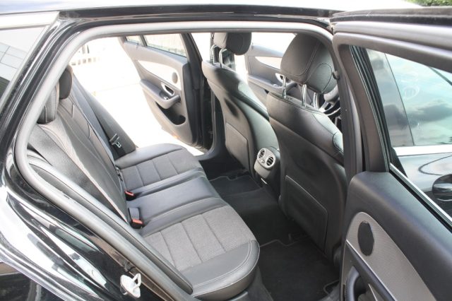 MERCEDES-BENZ E 220 usata, con Fendinebbia