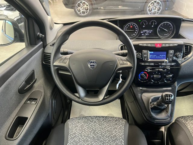 LANCIA Ypsilon usata, con ESP