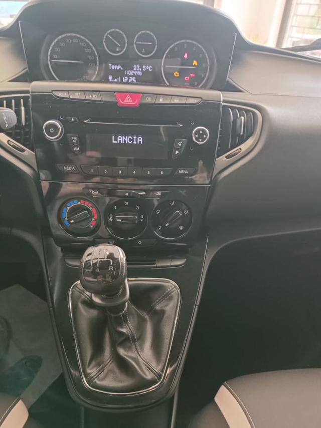 LANCIA Ypsilon usata, con ESP