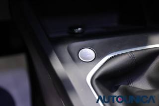 VOLKSWAGEN Golf usata, con Sensore di pioggia