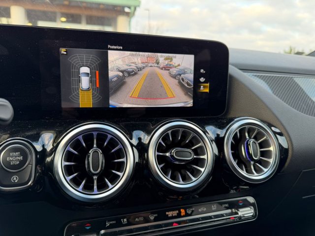 MERCEDES-BENZ GLA 180 usata, con Fendinebbia