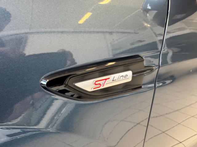 FORD Kuga usata, con Autoradio