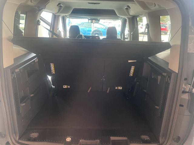 FORD Tourneo Courier usata, con Cruise Control