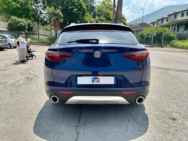 ALFA ROMEO Stelvio usata, con Airbag