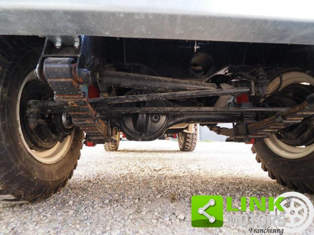 LAND ROVER Defender usata 15