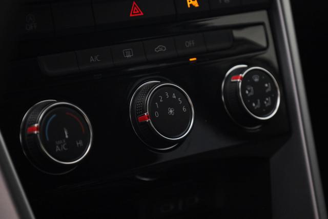 VOLKSWAGEN T-Roc usata, con Start/Stop Automatico