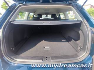 VOLKSWAGEN Passat Variant usata, con Sensori di parcheggio posteriori
