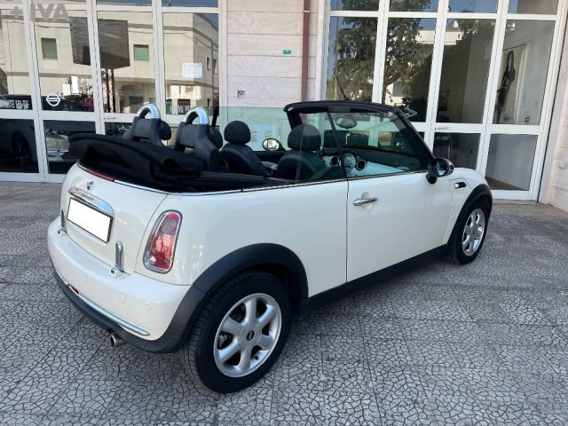 MINI Cabrio usata 12