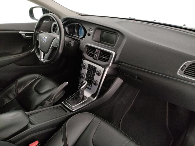 VOLVO V40 usata, con USB