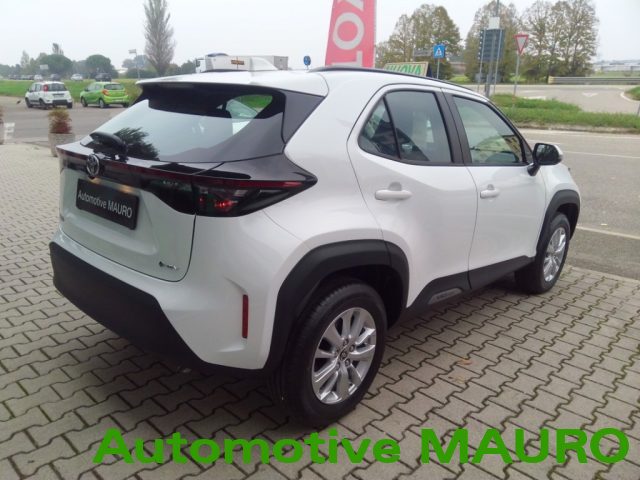 TOYOTA Yaris Cross usata, con Controllo automatico clima
