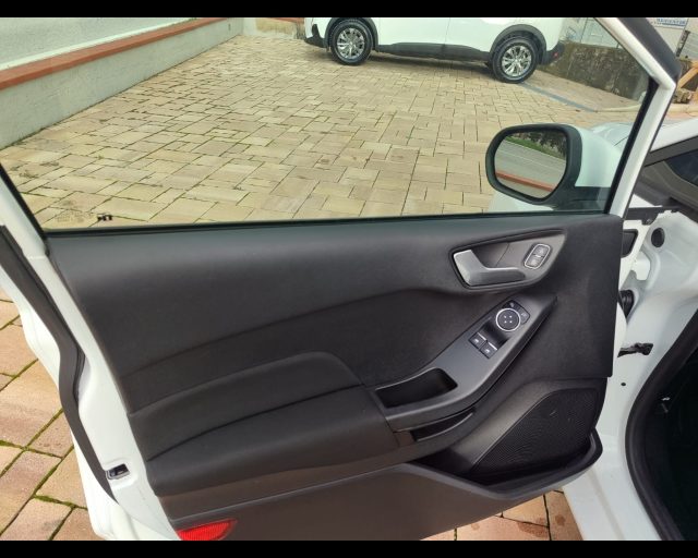 FORD Fiesta usata 17