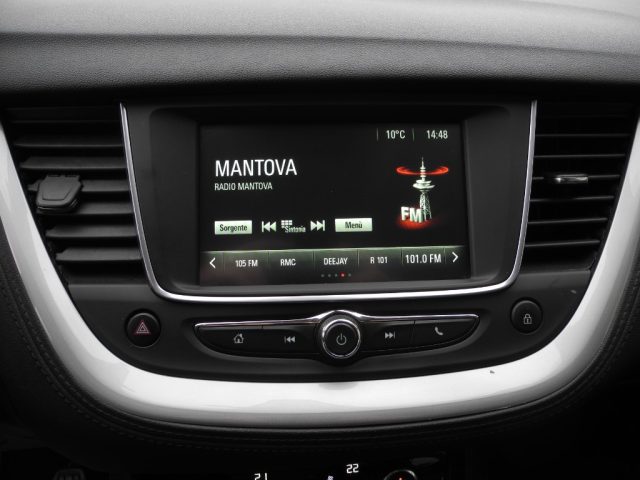 OPEL Grandland X usata, con USB
