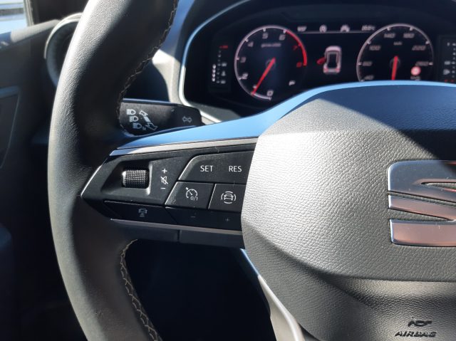 SEAT Arona usata, con USB