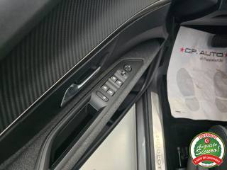 PEUGEOT 3008 usata 19