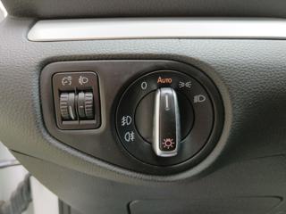 VOLKSWAGEN Sharan usata, con Autoradio