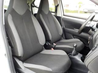 TOYOTA Aygo usata, con Frenata d