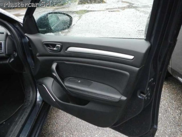 RENAULT Megane usata, con Autoradio