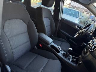 MERCEDES-BENZ B 180 usata, con Climatizzatore