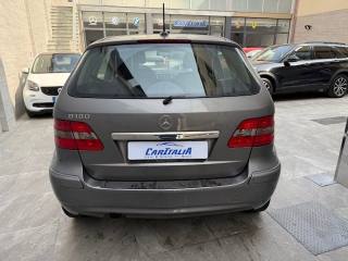 MERCEDES-BENZ B 180 usata, con Alzacristalli elettrici