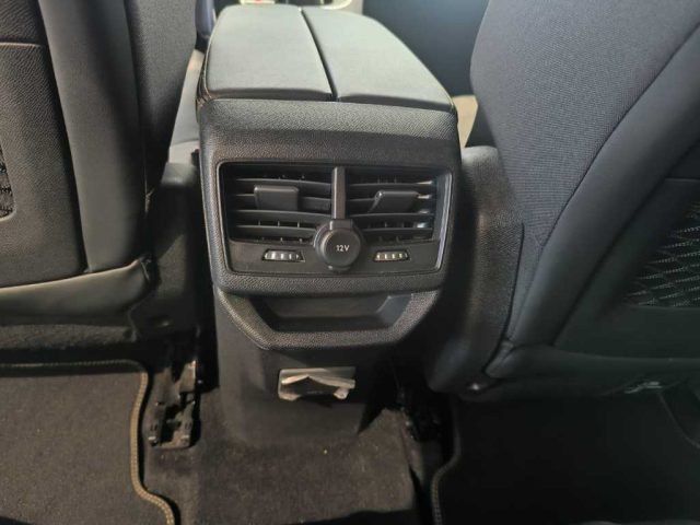 PEUGEOT 3008 usata, con Specchietti laterali elettrici